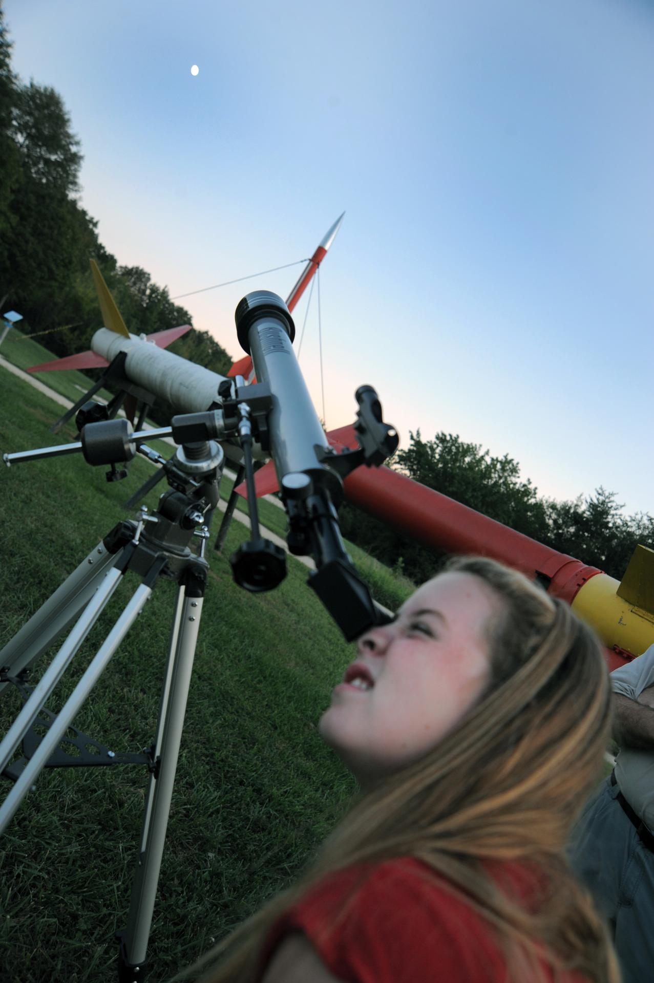 International Observe the Moon Night Returns September 19, with Artemis II on the Agenda