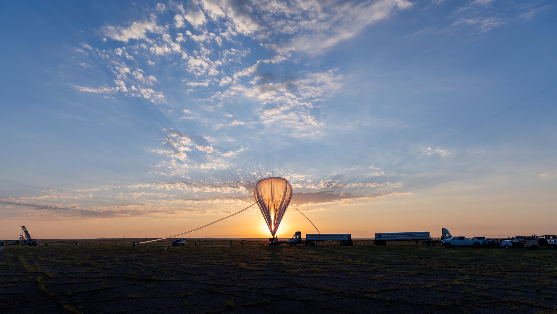 Five University Teams Are Flying Balloons Into an Eclipse's Shadow for NASA