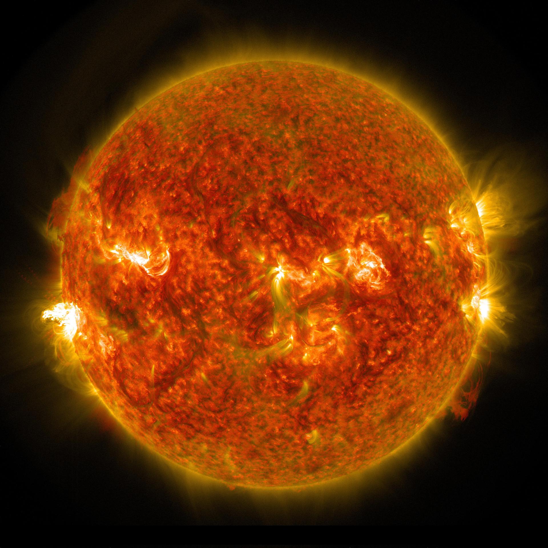The Sun Stirs Again: Sunspot AR4494 Fires an M3 Flare as Three Regions Crackle Into Late July