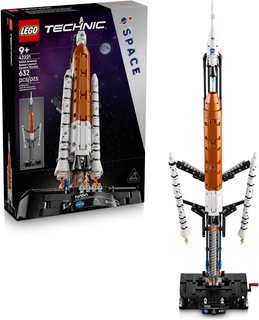 LEGO Technic NASA Artemis SLS Rocket
